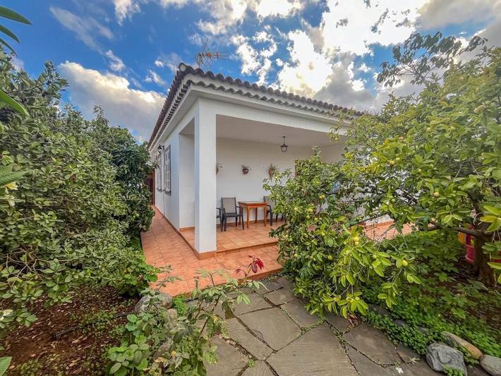 Apartamento de vacaciones para 4 personas, con jardín y terraza - 1