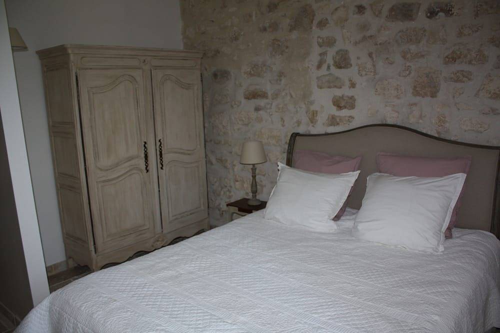 Gite dans mas provençal, à 2 minutes de Pernes in Pernes-les-Fontaines, Vaucluse
