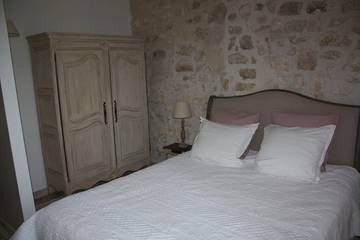 Gîte pour 2 Personnes dans Pernes-les-Fontaines, Provence, Photo 1