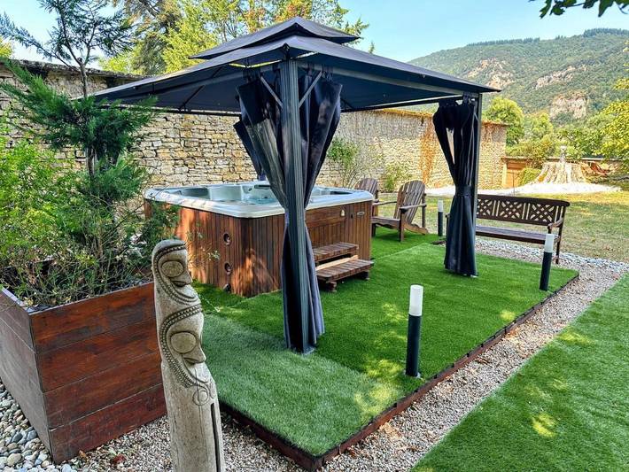 Maison d’hôte pour 5 personnes, avec jardin et jacuzzi dans l' Isère - 4