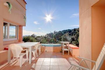 Maison d’hôte pour 11 personnes, avec vue et jardin, animaux acceptés à Rayol-Canadel-sur-Mer