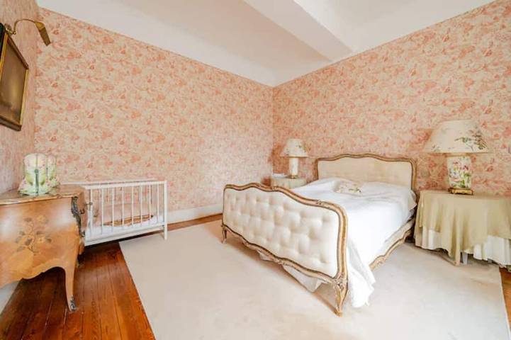 Location de vacances pour 10 personnes, avec jardin à Vallon-en-Sully - 2