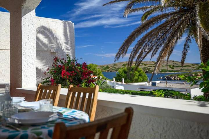 Ferienwohnung für 6 Personen, mit Terrasse und Garten sowie Pool