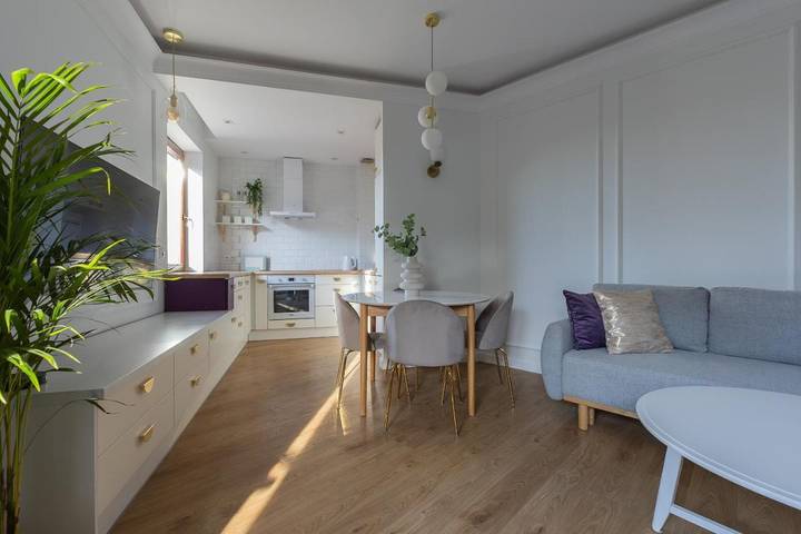 Apartament wakacyjny dla 4 osób, z Balkon i Widok w Chełm