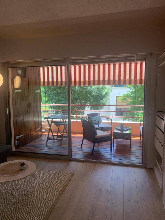 Gîte pour 2 personnes, avec terrasse et piscine dans Parc de Vaugrenier - 3