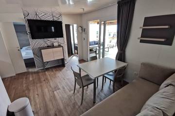 Camping für 8 Personen in Pag Stadt, Kvarner Inseln, Bild 1