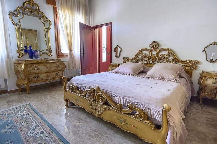 Charmante Villa im venezianischen Stil mit Garten und Terrasse, kostenlosem Park und kostenlosem WLAN in Venedig, Lagune von Venedig