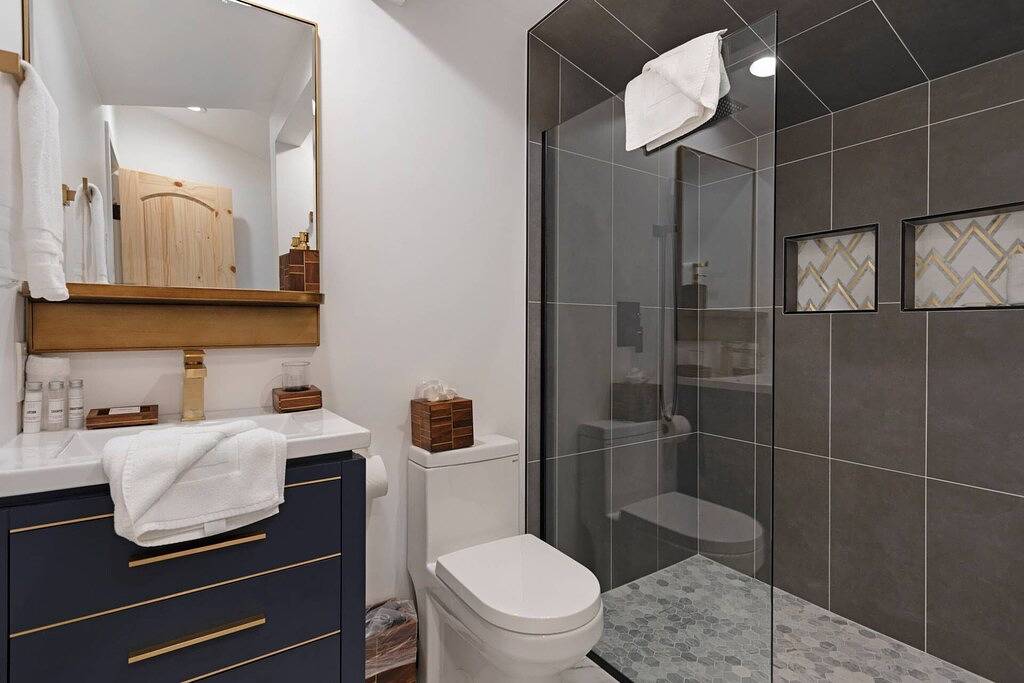 Ganze Wohnung, Great Location and a Guest Favorite - 3Br, Chic Decor, Near by to Vail and Beaver Creek in Avon, Beaver Creek