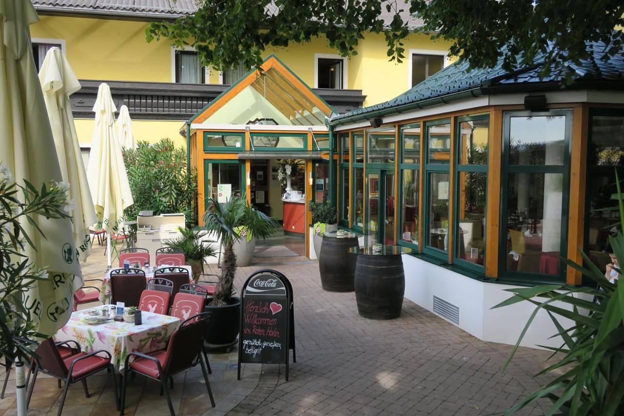 Hotel Restaurant Böck "Roter Hahn" in St. Pölten, Mostviertel Region
