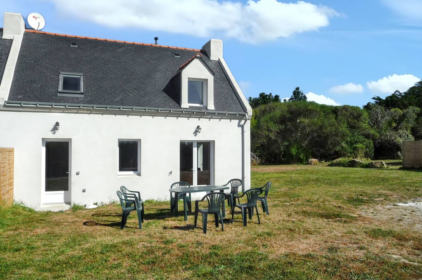 Charmantes Haus in Sauzon mit Garten und Terrasse in Sauzon, Côte des Mégalithes