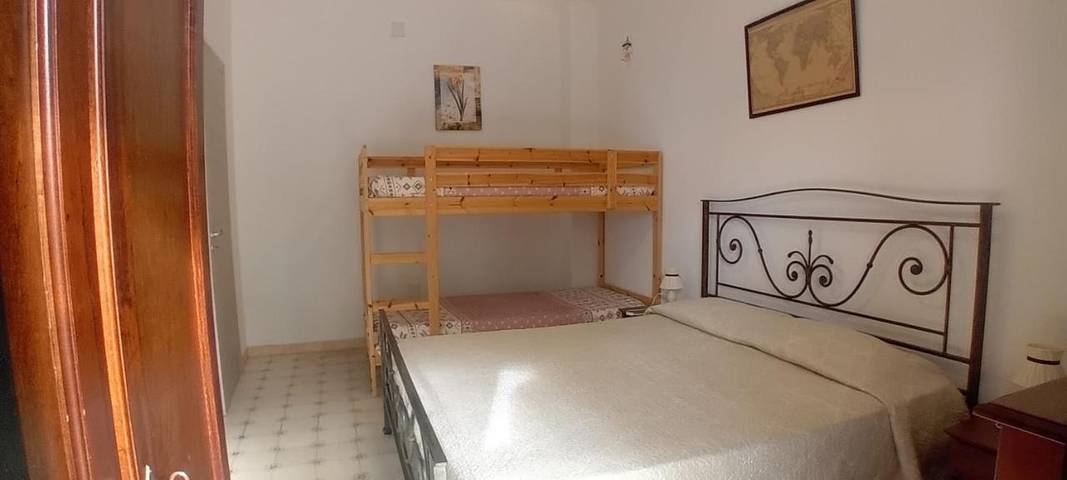 Location de vacances pour 4 personnes, avec vue et terrasse, animaux acceptés dans Marina di Camerota - 3