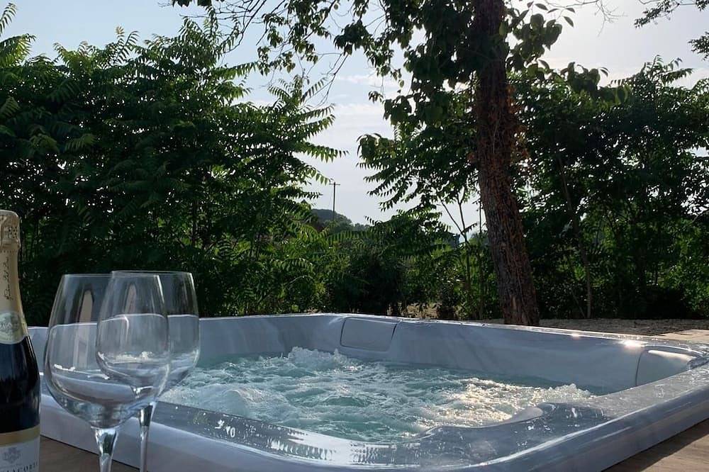 Fuga romantica tra natura e confort a soli 50km da Roma in Corchiano, Provincia di Viterbo