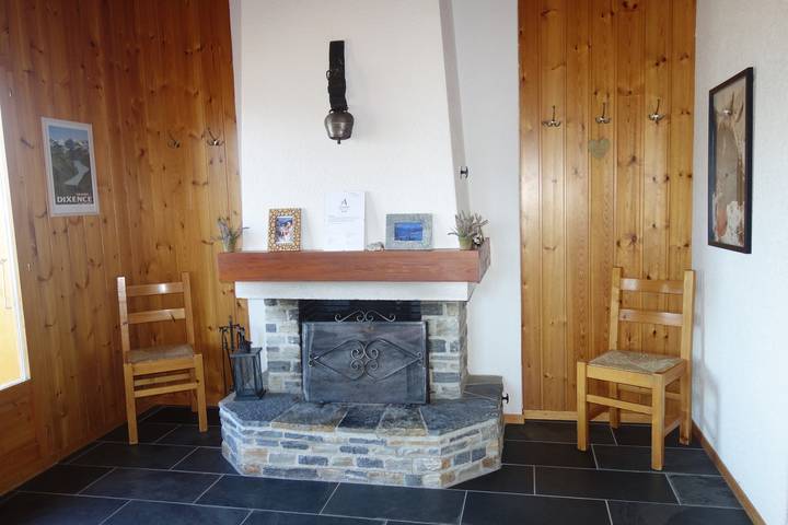 Fontannets 003 Quiet & Superior chalet 10 pers in Salins (Sion), Sion