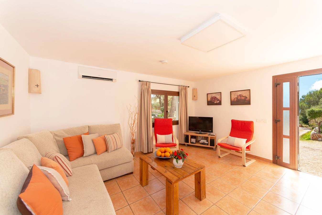 Naveta in Cala Sa Nau, Felanitx