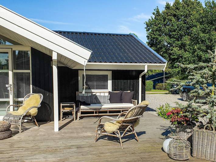 Ferienhaus für 8 Personen, mit Whirlpool und Sauna sowie Garten und Terrasse, kinderfreundlich in Sydals - 2