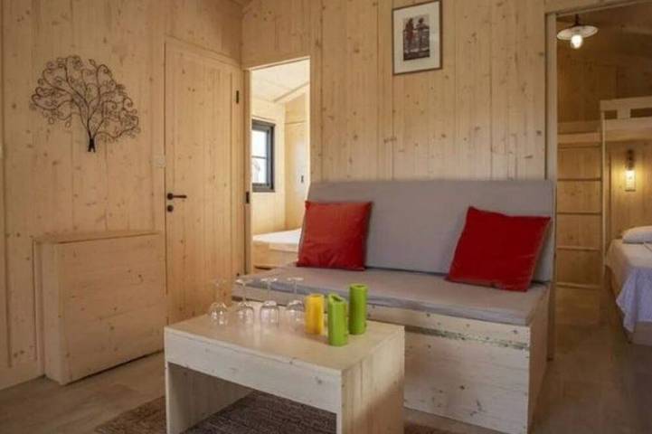 Gîte pour 4 personnes, avec terrasse, animaux acceptés à Le Fouilloux - 2