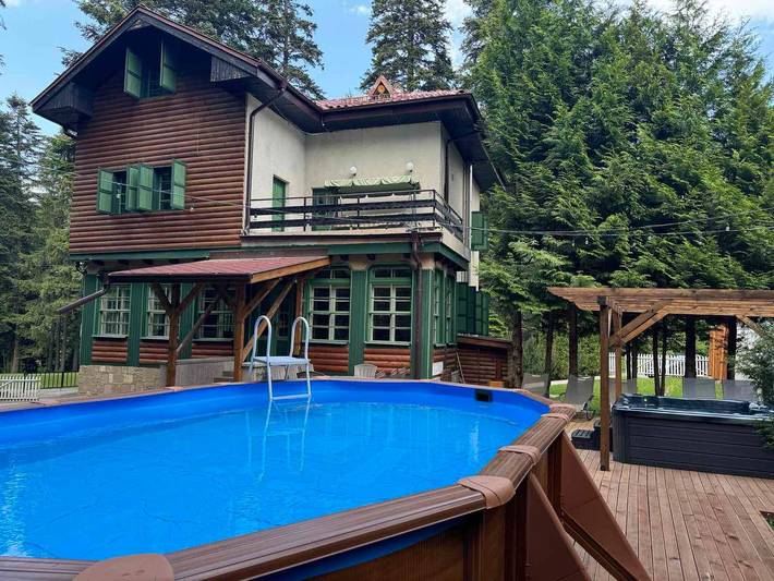 Ferienhaus für 10 Personen, mit Sauna und Ausblick sowie Garten in Bulgarien