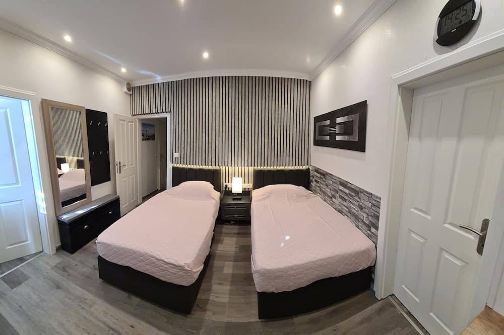 Ganze Wohnung, W3, Ferienwohnung mit Klimaanlage 42qm in Hüllhorst, Wiehengebirge