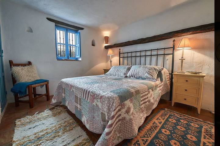 Casa adosada con piscina privada y vistas al mar, la roca de Gibraltar y Marruecos in Gaucín, Serranía de Ronda