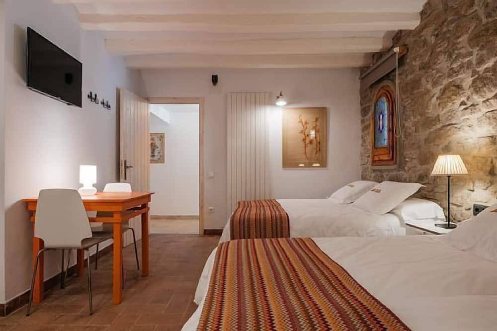 Gîte La Vila d'Argençola pour 8 personnes in Castellnou de Bages, Pla de Bages DO