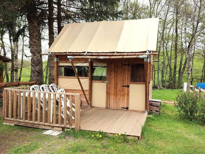 Bungalow für 4 Personen, mit Haustier in der Auvergne - 2