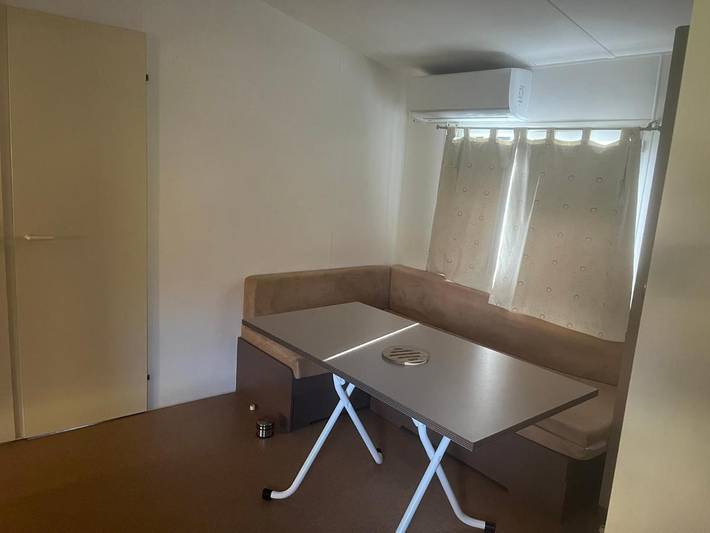 Location de vacances pour 4 personnes, avec jardin ainsi que piscine et vue à Fabras - 3