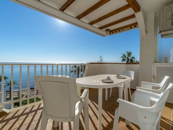 Ferienwohnung für 4 Personen, mit Terrasse und Garten in Orihuela Costa - 2
