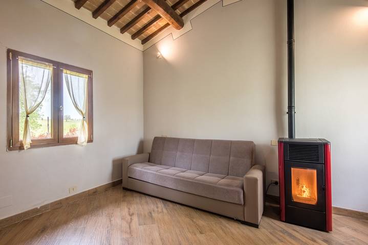 Hel lägenhet, Apartment 'Faetino - Gallo' with Shared Pool, Private Garden and Wi-Fi in Colle di Val d'Elsa, Siena provins