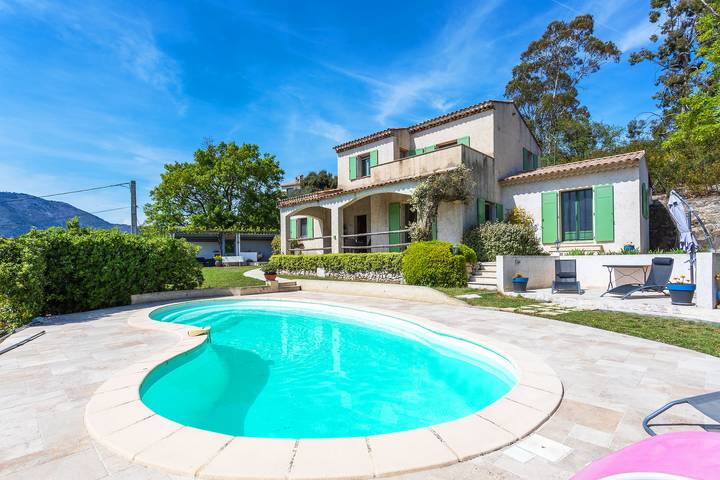 Location de vacances pour 6 personnes, avec Terrasse et Jardin à Berre-les-Alpes