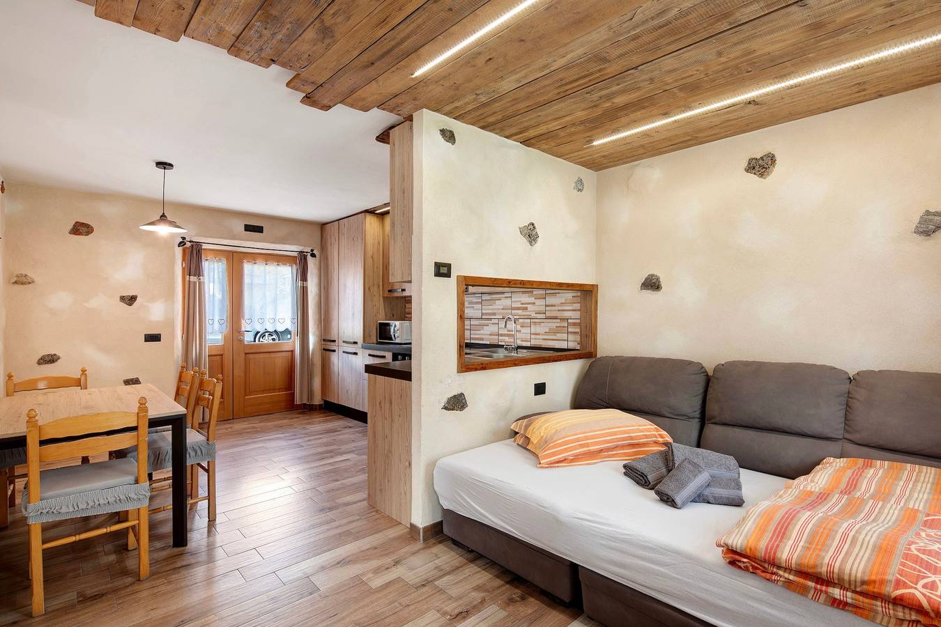 Ganze Wohnung, Ferienwohnung 'Sole Tra Le Cime - Trepalle' mit Bergblick, Privatem Garten und Wi-Fi in Livigno, Nationalpark Stilfser Joch