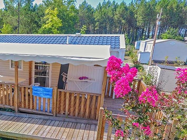 Camping Landes Azur - Mobile home 4 persons - Pmr Landes 2 bedrooms in Azur, Côte d’Argent