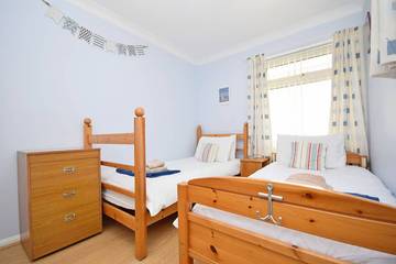 Holiday Home for 6 People in West Wittering, West Sussex, Photo 2