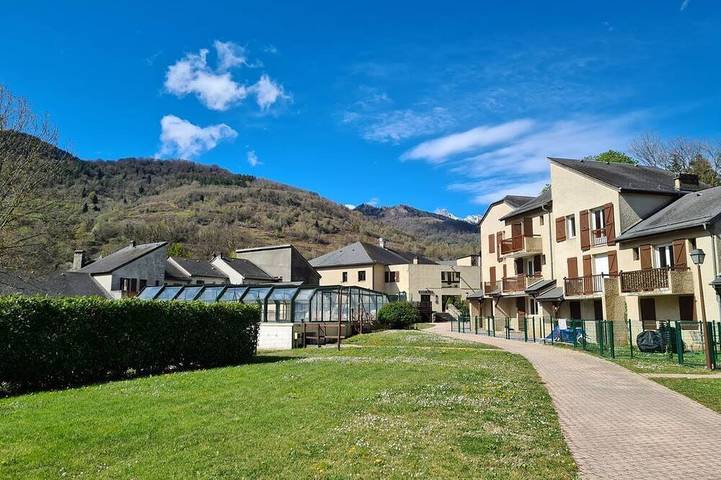 Appartement de vacances pour 4 personnes, avec jardin et piscine