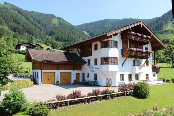 Landhaus für 2 Personen, mit Terrasse und Garten sowie Sauna