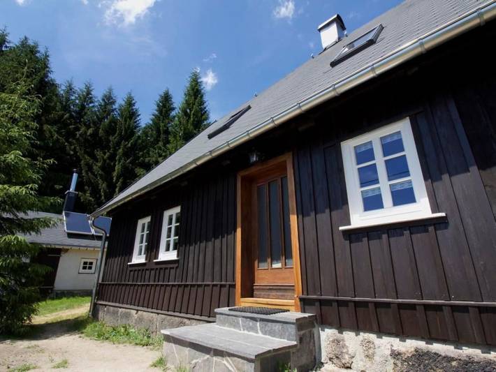 Ferienwohnung für 4 Personen, mit Terrasse und Garten sowie Ausblick in Klingenthal - 3