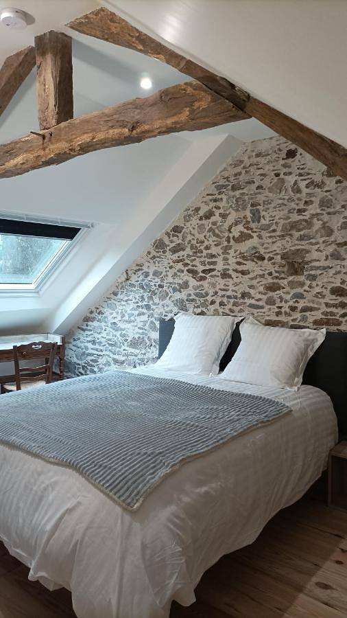 Location de vacances pour 3 personnes, avec Terrasse et Jardin à Tréméreuc