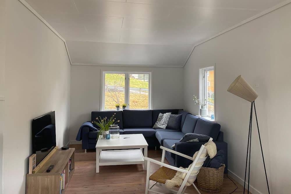 Amazing home in Norheimsund with house sea view in Norheimsund, Kvam herad