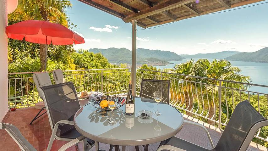 Ferienwohnung für 4 Personen, mit Pool und Garten - 1