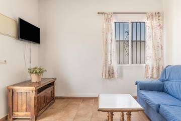 Casa De Huéspuedes para 4 Personas en Conil de la Frontera, Andalucía, Foto 2