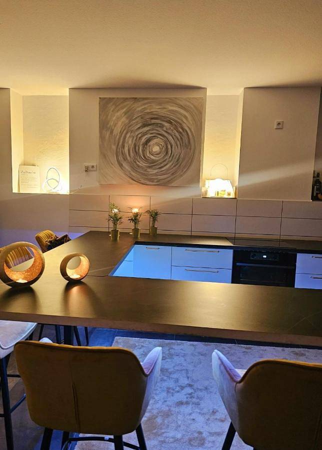 Ferienwohnung für 7 Personen, mit Ausblick und Balkon - 1