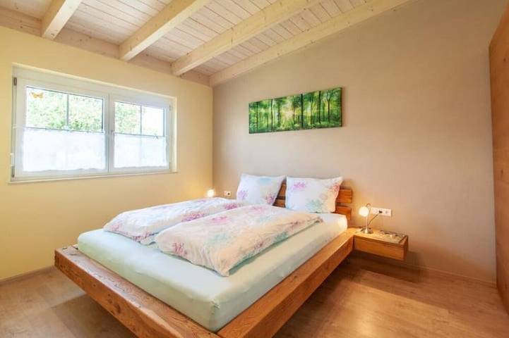 Ferienwohnung für 4 Personen, mit Terrasse in Frickenhausen am Main