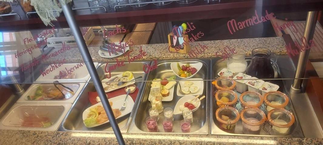 Ferienhaus für 3 Personen, mit Terrasse und Garten sowie Ausblick in Westoverledingen - 2