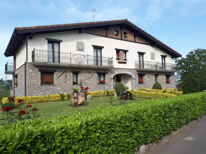 Casa rural para 2 personas, con vistas además de balcón y jardín - 1