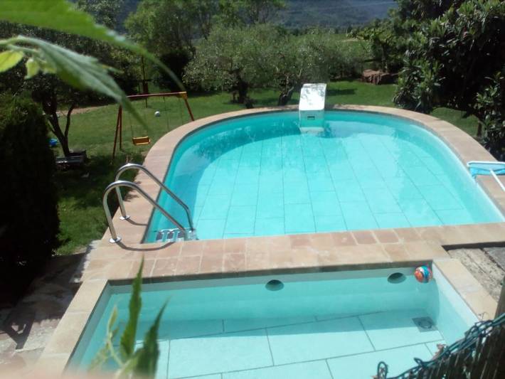 Casa rural para 10 personas, con terraza además de piscina y jardín, Se admiten mascotas en Pirineo Catalan - 4