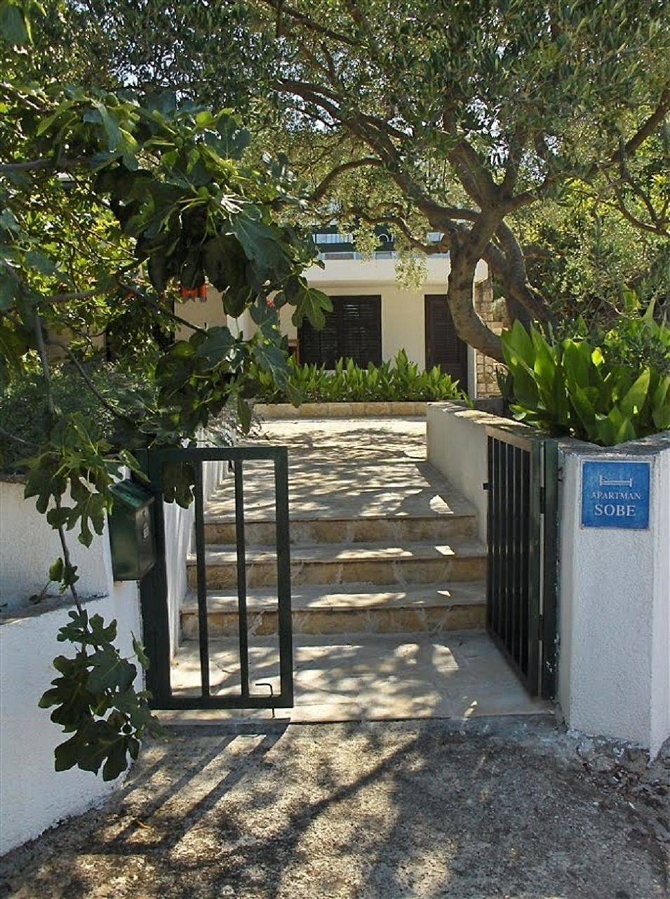 Ganze Wohnung, Apartments Emily in Vrboska, Hvar