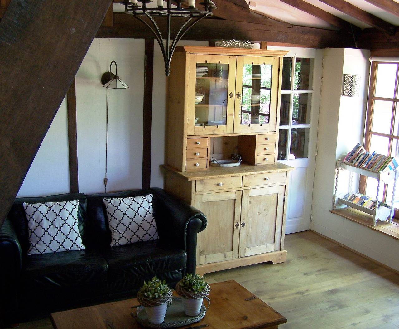 Gîte pour 4 personnes avec piscine in Vitrac, Périgord Noir