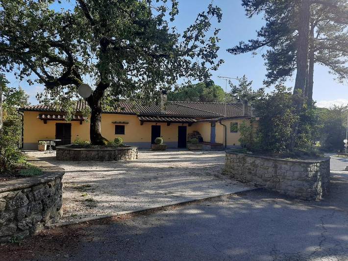 Appartamento vacanze per 5 persone, con giardino e panorama, con animali domestici - 1