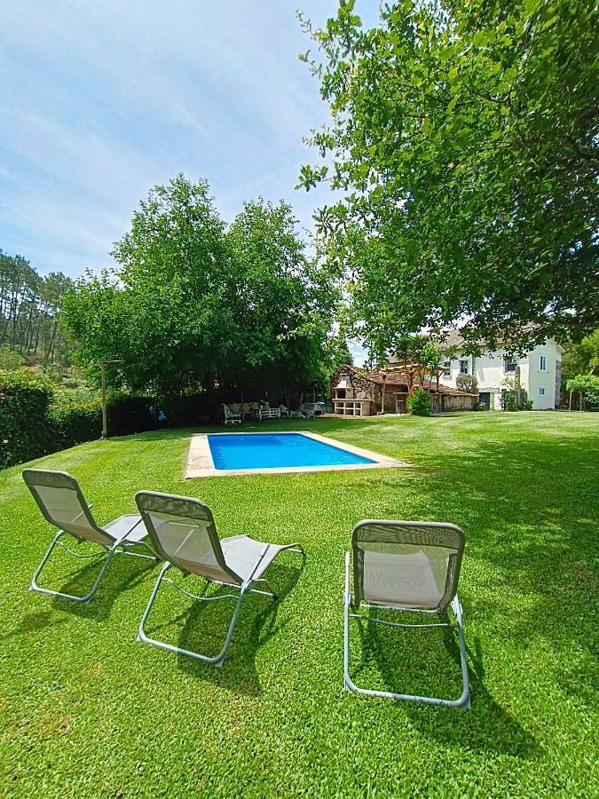 Casa rural para 8 personas, con vistas además de piscina y jardín en Salvatierra de Miño - 4