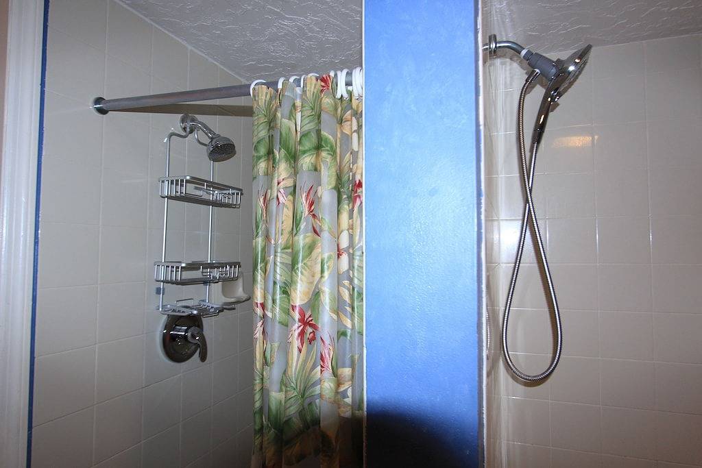 Ganze Wohnung, Beachfront with Ocean View, Spa, and Heated Pool in Cape Canaveral in Cape Canaveral, Space Coast