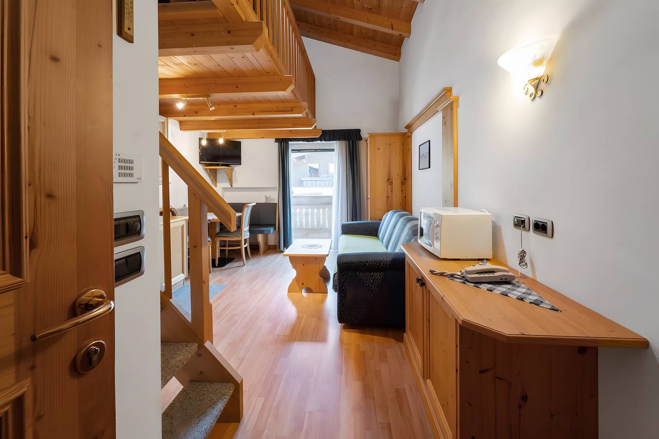 Ganze Wohnung, Ferienwohnung 'Residenz Priska Apt 3 Personen' mit Bergblick, Gemeinschaftsgarten und Wi-Fi in Stubaier Alpen, Ratschings